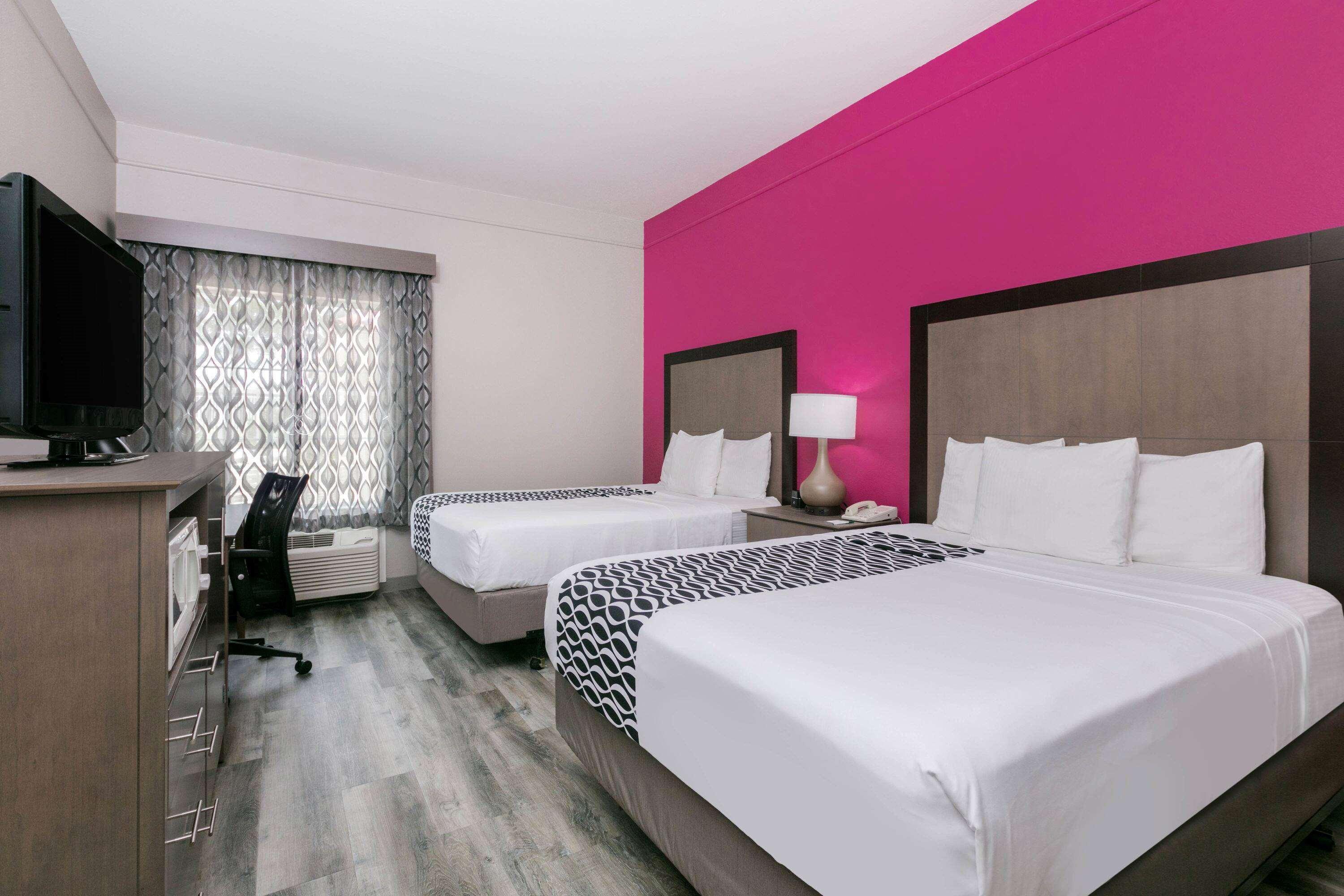 La Quinta By Wyndham Fredericksburg Hotel Ngoại thất bức ảnh