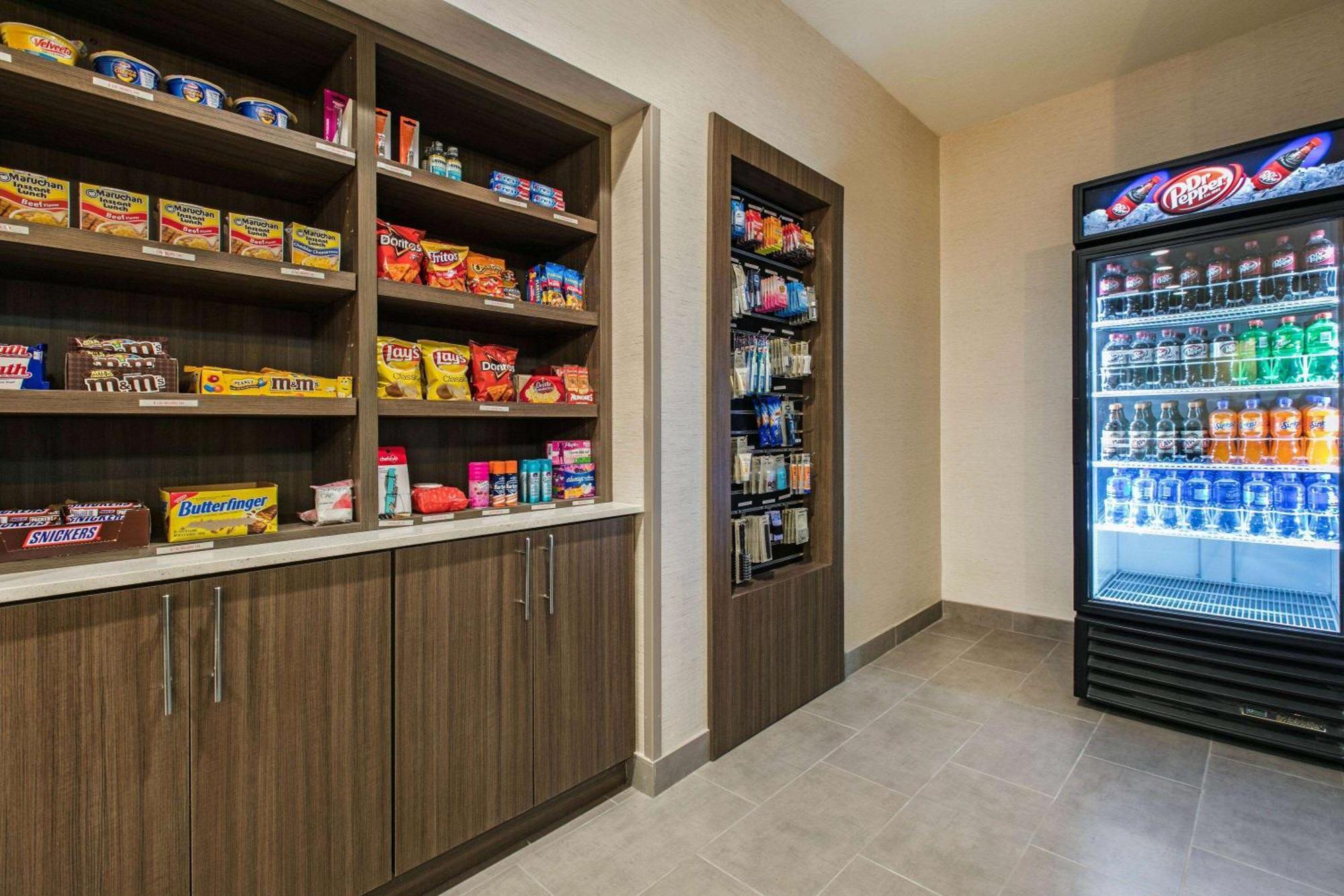 La Quinta By Wyndham Fredericksburg Hotel Ngoại thất bức ảnh
