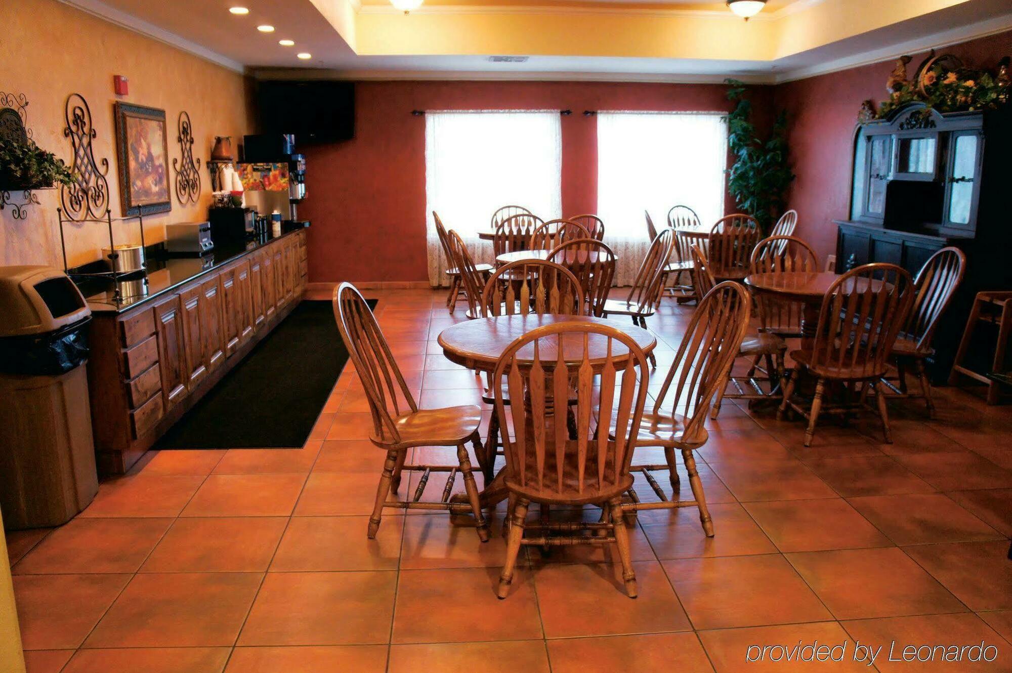 La Quinta By Wyndham Fredericksburg Hotel Ngoại thất bức ảnh